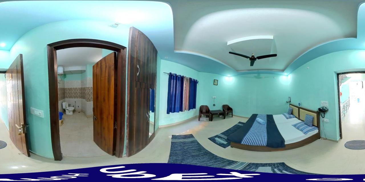 Ubex Home Rishīkesh Exteriör bild